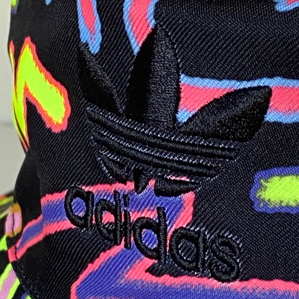 adidas Originals Pride Reversible Bucket Hat OS Unisex Colorful Casual Sporty - Picture 3 of 10